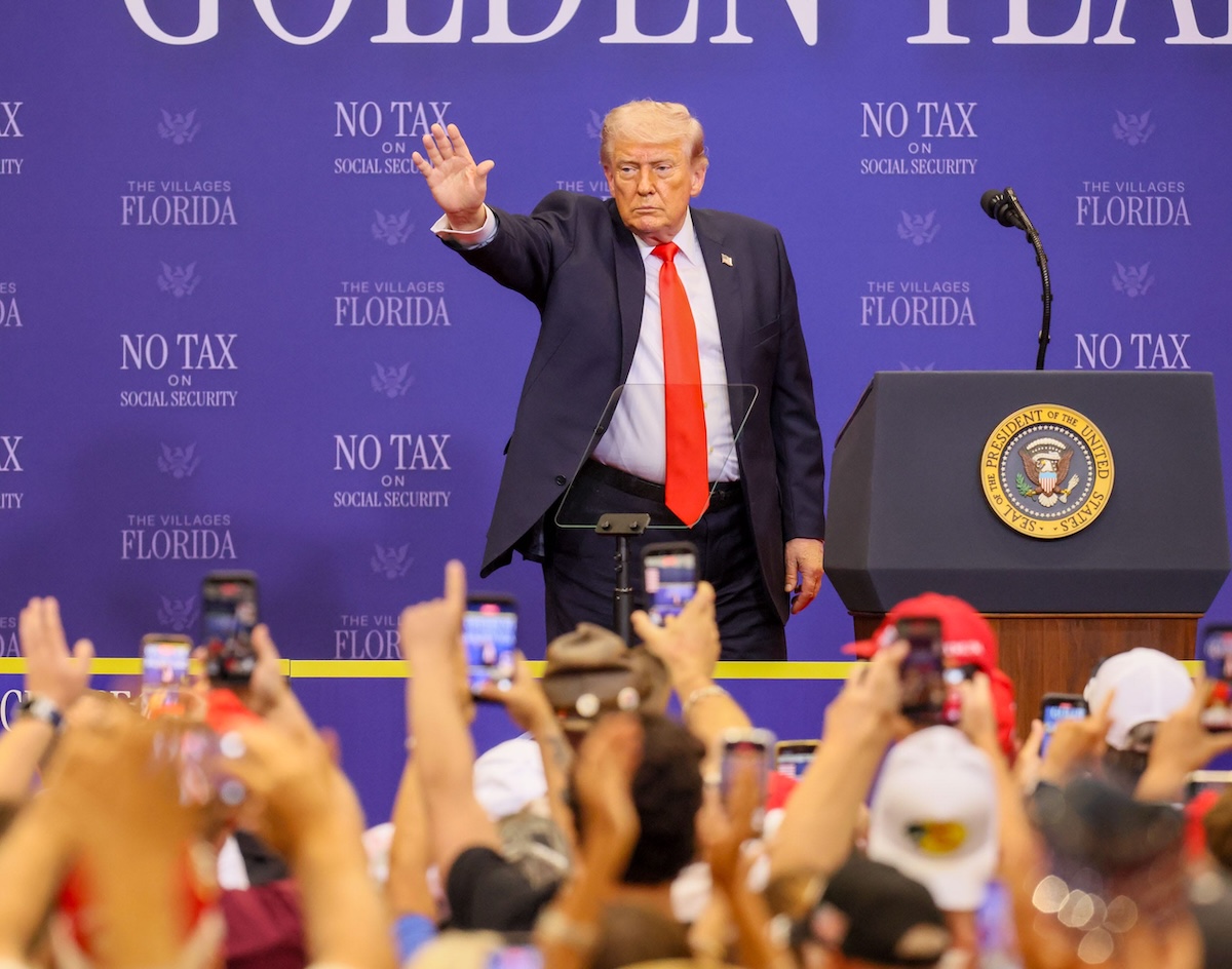 White House Insider Investigated Over Donald Trump 'Mention Markets'
